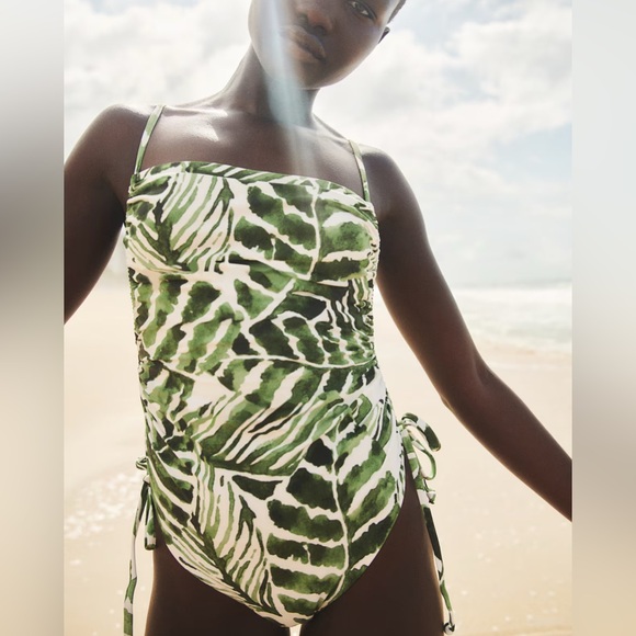 H&M SWIMSUIT WITH DRAWSTRINGS size XS NWT - Picture 2 of 6